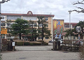 高岡西部中学校